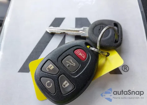 2016 Chevrolet Traverse 2Lt z USA, uszkodzony, nr VIN 1GNKRHKD8GJ294885